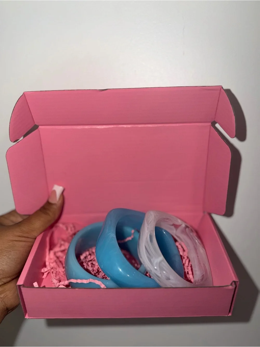 Kids Resin Bangle Bracelet Set in Blue and Clear - Unbranded